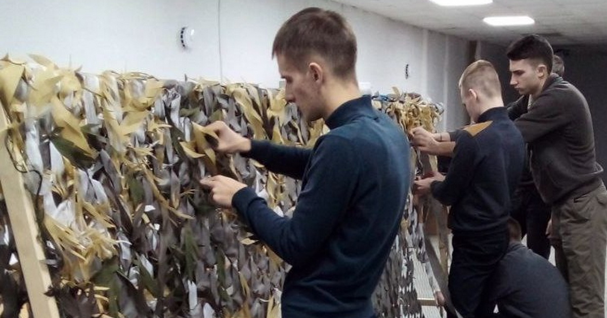 Курсанты Военного учебного центра при ИГУ  оказывают помощь бойцам СВО