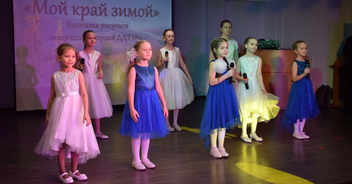 В городском выставочном центре Иркутска состоялась выставка юных дарований Дома детского творчества № 2 «Край родной зимой».
