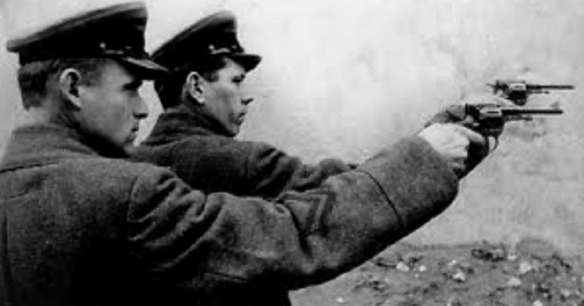 Всплывают факты о реабилитации сотрудников НКВД, причастных к сталинским репрессиям