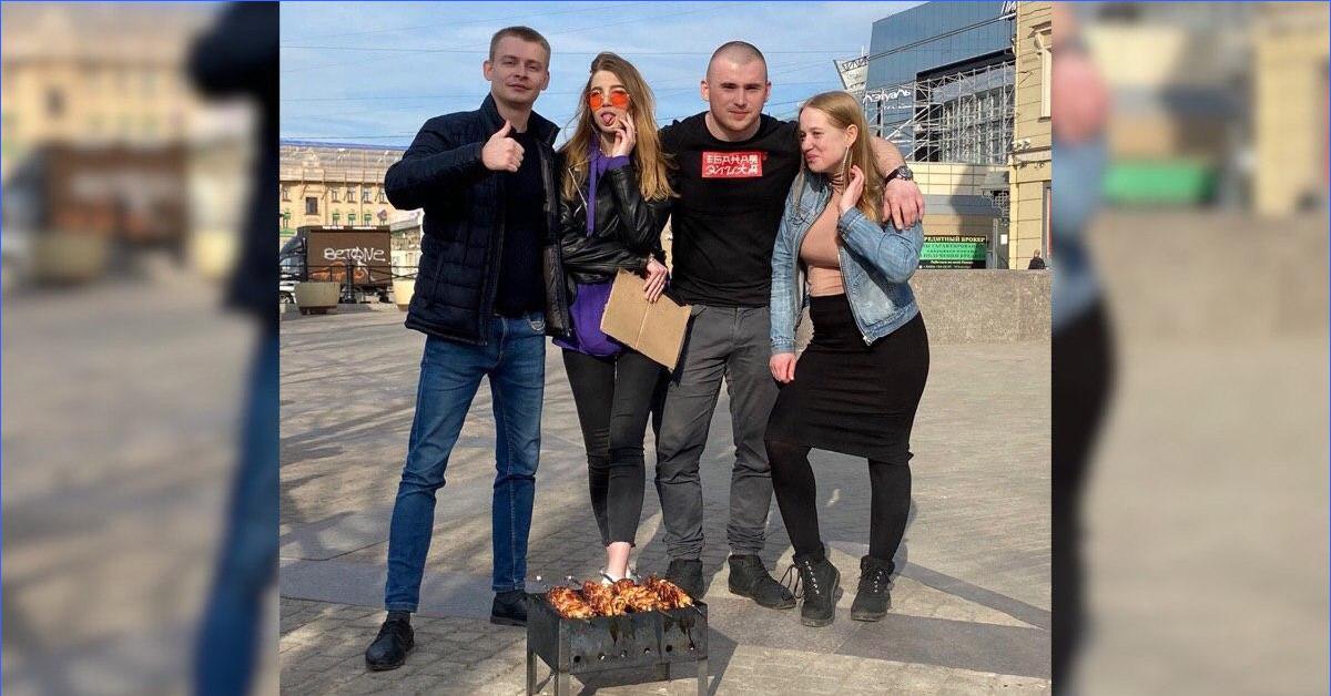 Какие блогеры в питере. Блоггеры которые живут в центре Питера. Популярные блоггеры живущие в Петербурге. Блоггеры СПБ фото. Блогеры проживающие в Питере.