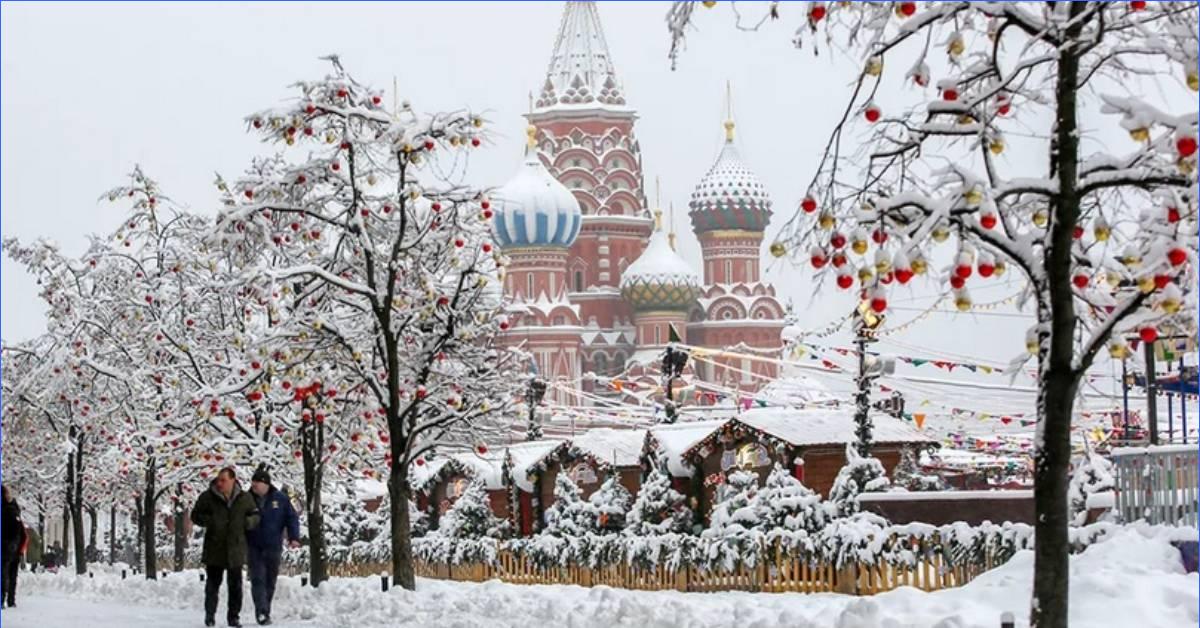 Также в декабре. Зима в Москве. Зима в городе Москва. Русская зима в городе. Красивые города России зимой.