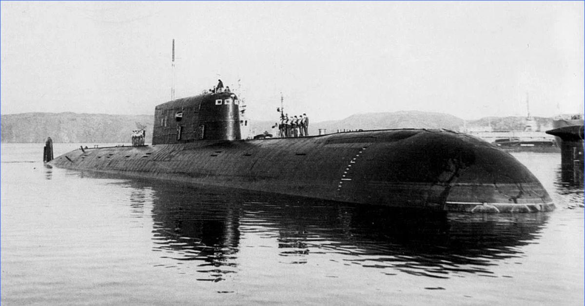 Пл чо шп онаж. Подводная лодка к-278 комсомолец. СССР К-278 подводная лодка. Комсомолец подводная лодка гибель. К-278 атомная подводная лодка.