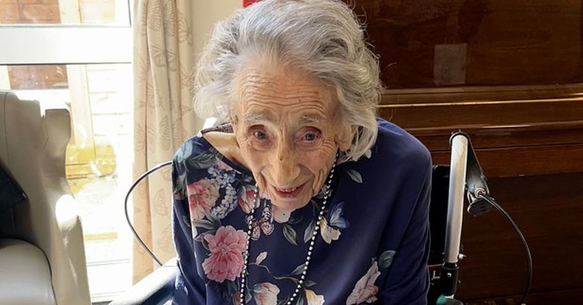Бабуля о своем почтенном возрасте: Дожить до 105 лет – отстойно