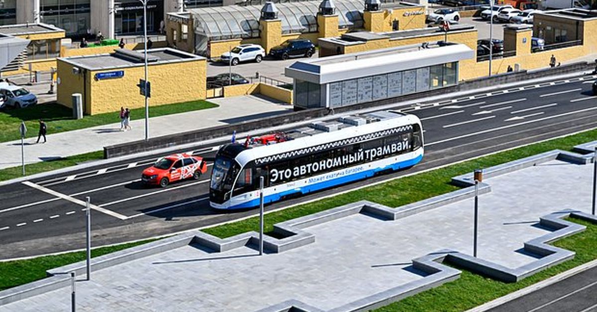 Первая трамвайная линия без контактной сети открыта в российской столице