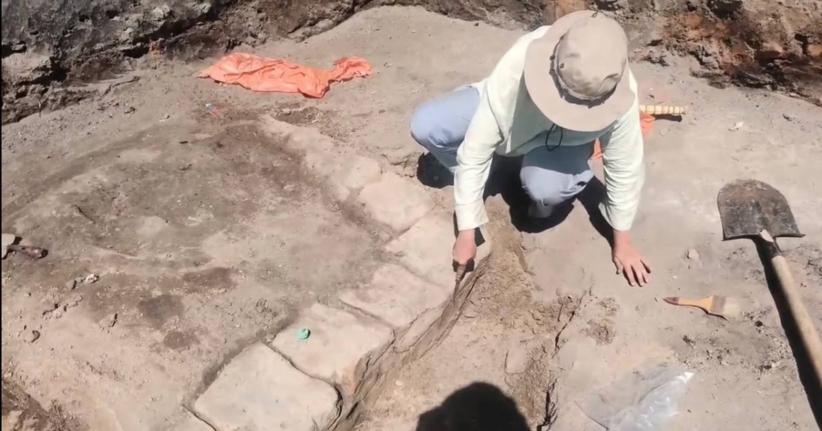 Близ Астрахани ведут раскопки древней столицы Золотой Орды Близ Астрахани ведут раскопки древней столицы Золотой Орды