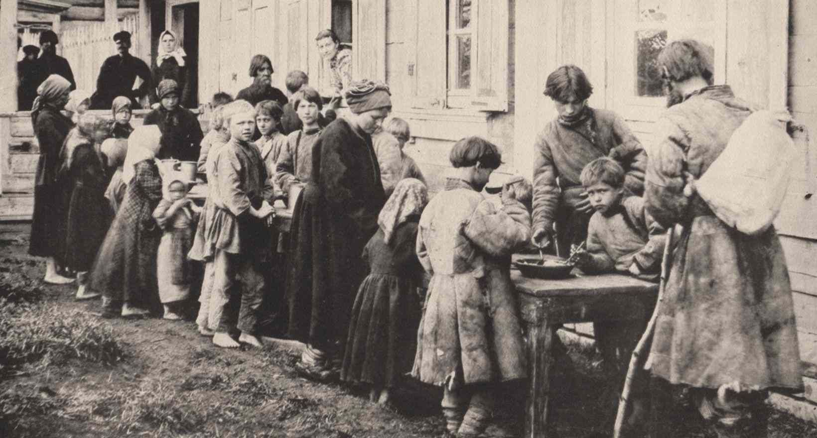 Голод в Поволжье 1891–1892 годов. Народная столовая в Нижегородской губернии