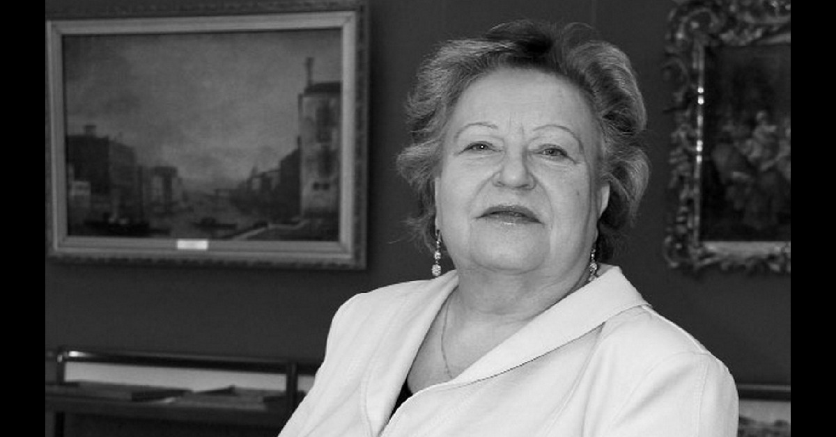 Елена Станиславовна Зубрий