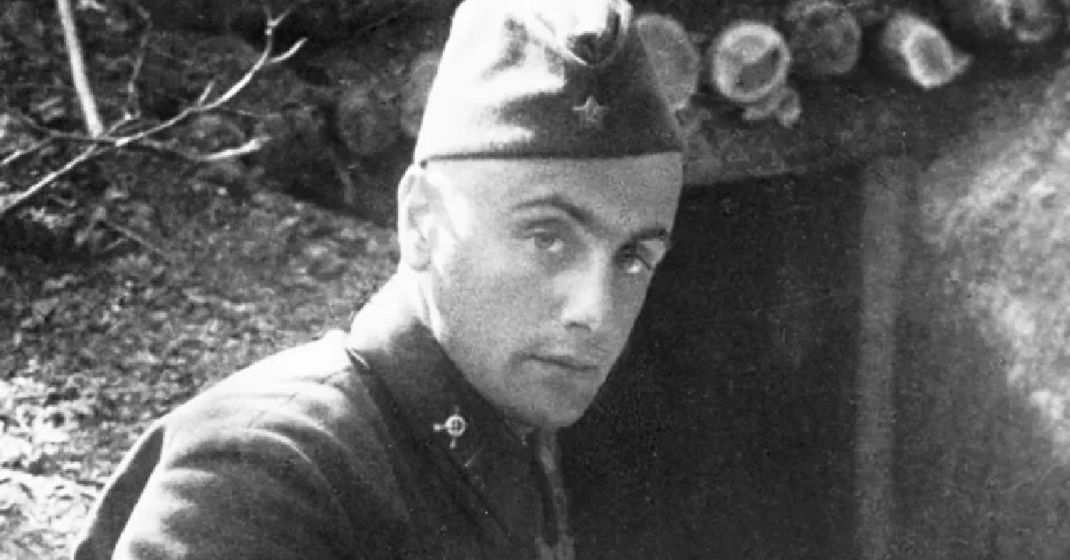 5 мая исполнится 110 лет со дня рождения Евгения Долматовского.