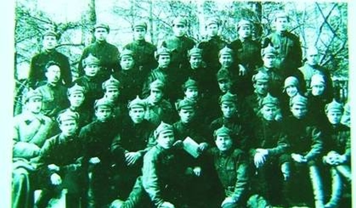Слушатели военно-фельдшерской школы 1927 год