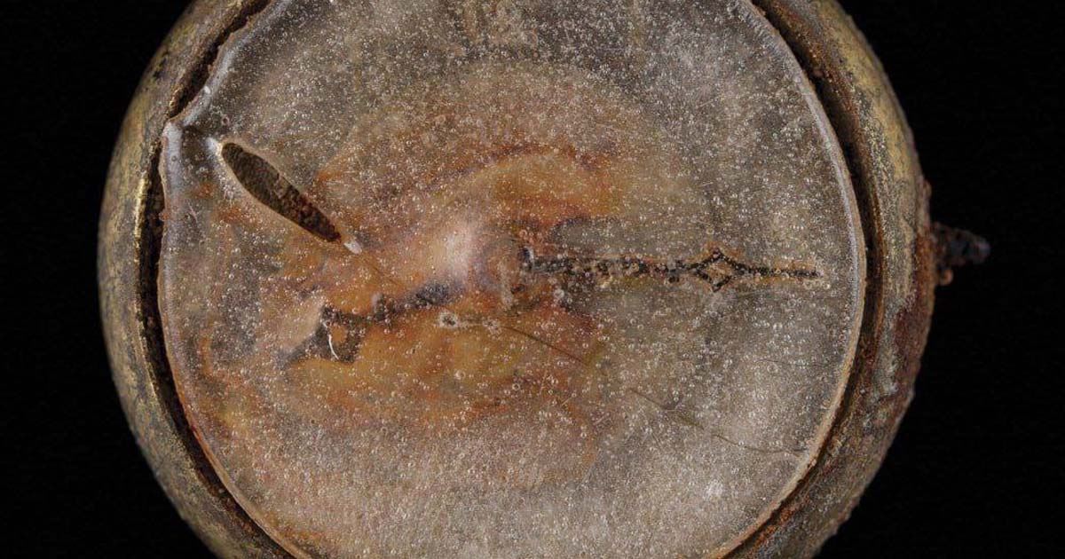 Наручные часы, пережившие бомбардировку Хиросимы, продали за $31 тысячу. 